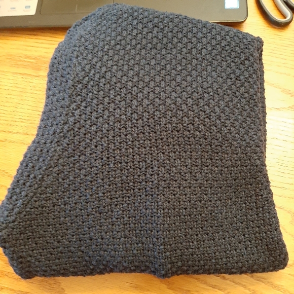 Ladies clothing - Picture 5 of 9